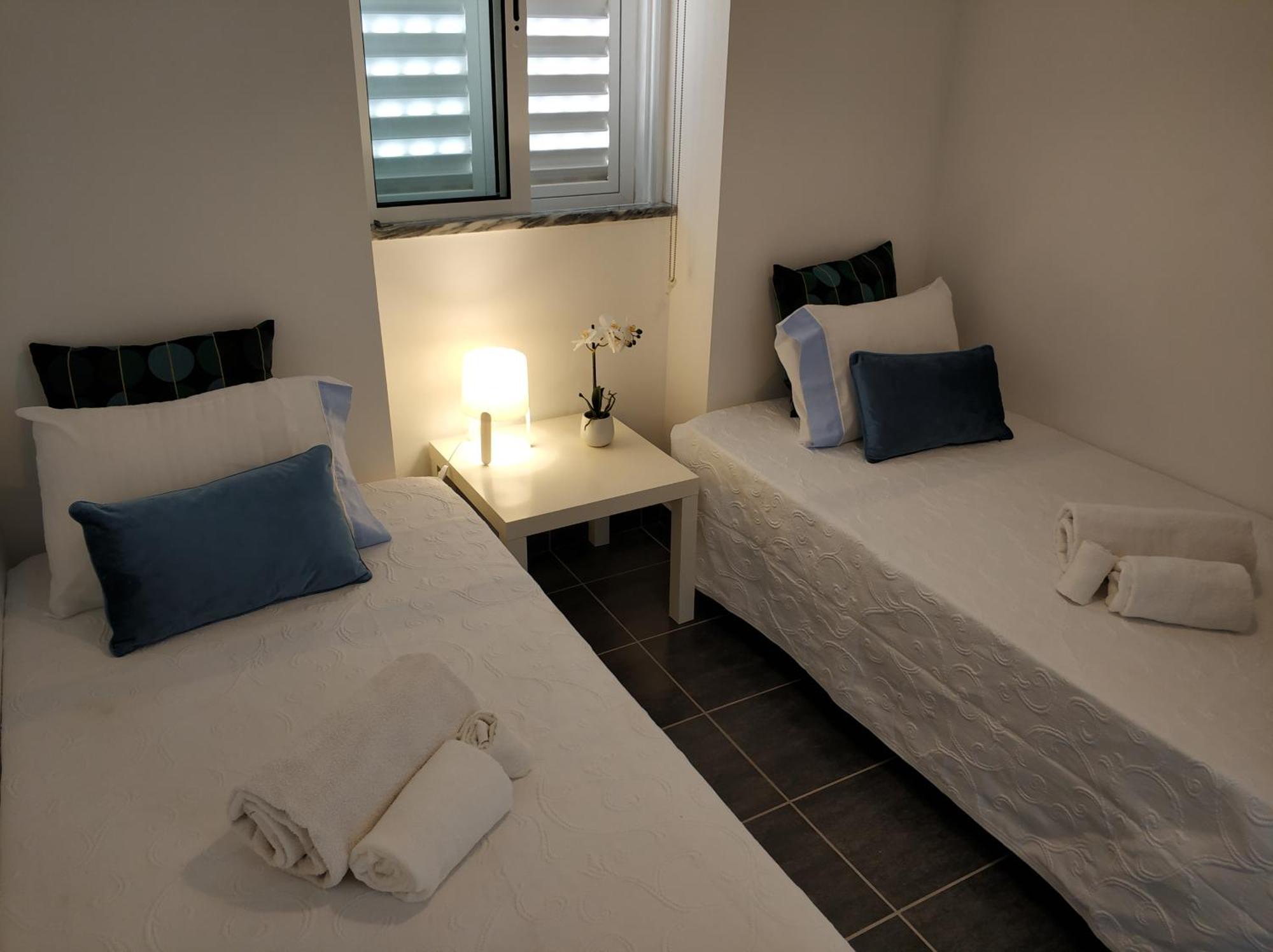 Sleep & Go Faro Airport Guest House Ngoại thất bức ảnh
